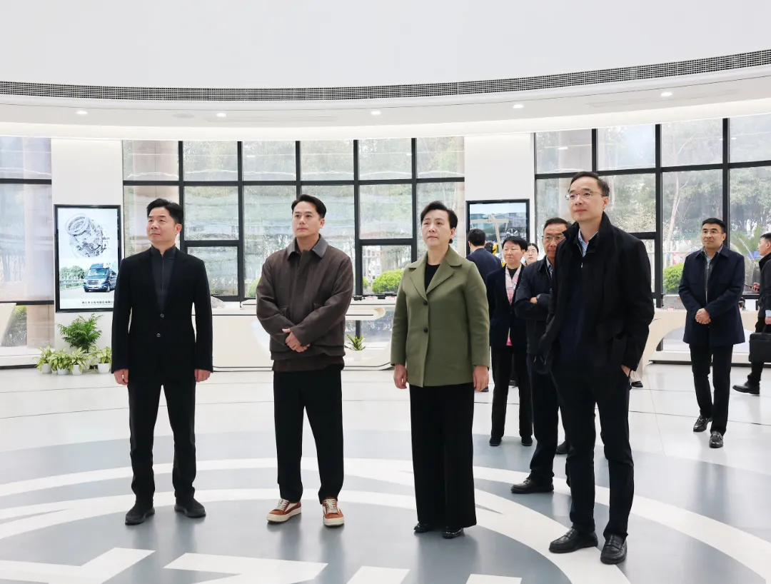 Wang Wenxu, Ketua Komite Kotamadya Hangzhou Konferensi Konsultatif Politik Rakyat China (CPPCC), nyelidiki Zhaofeng Co., Ltd.